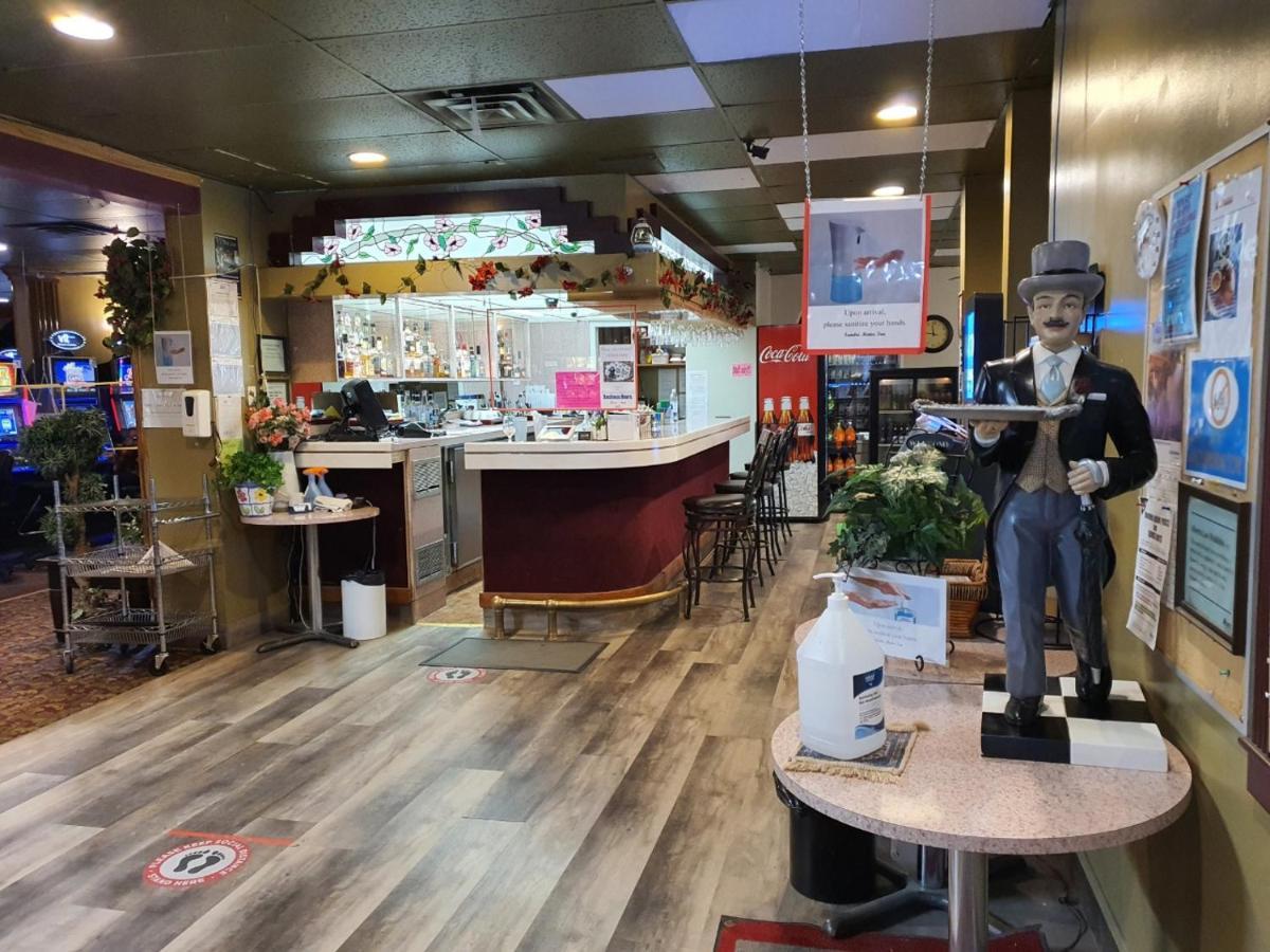 Sundre Motor Inn ภายนอก รูปภาพ