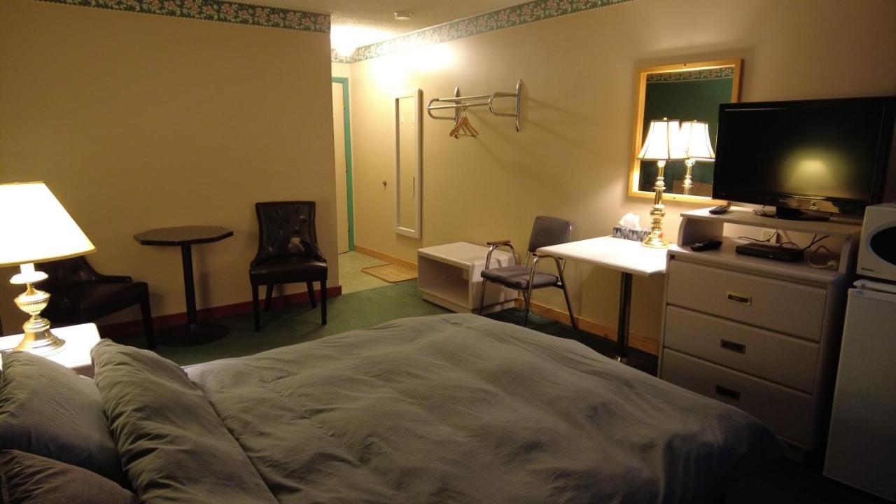 Sundre Motor Inn ภายนอก รูปภาพ