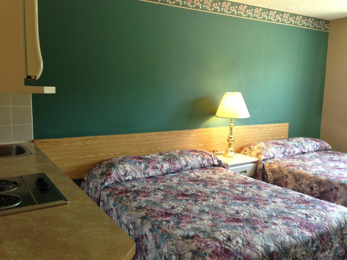 Sundre Motor Inn ภายนอก รูปภาพ