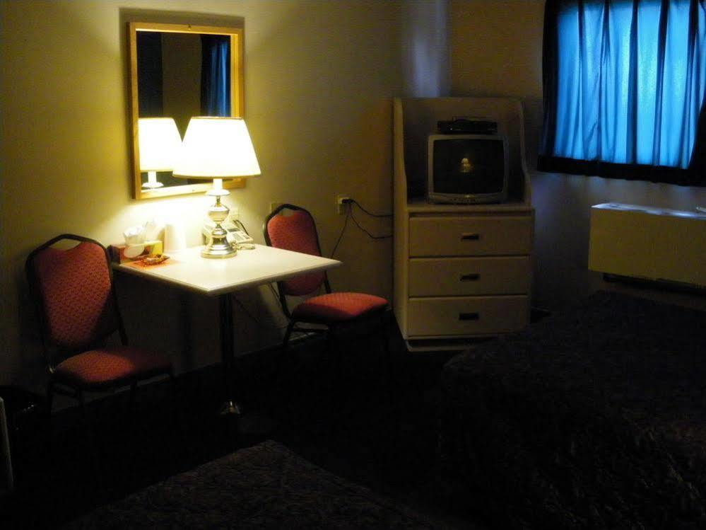 Sundre Motor Inn ภายนอก รูปภาพ